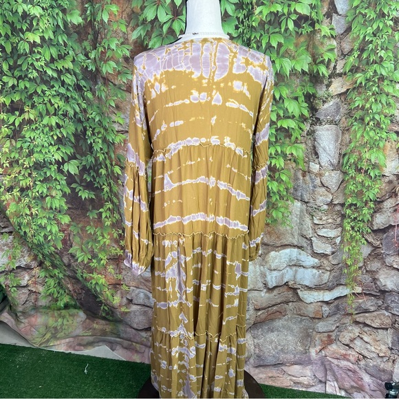 YOUNG, FABULOUS, AND BROKE Gold Batik Maxi Dress, S - Picture 6 of 10